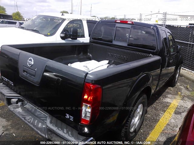 1N6AD06U65C426815 - 2005 NISSAN FRONTIER KING CAB LE/SE/OFF ROAD BLACK photo 4