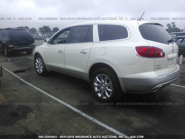 5GAKRCED5BJ271484 - 2011 BUICK ENCLAVE CXL WHITE photo 3