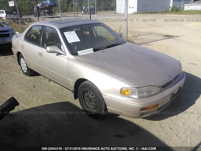 4T1BG12K5TU820981 - 1996 TOYOTA CAMRY DX/LE/XLE TAN photo 1