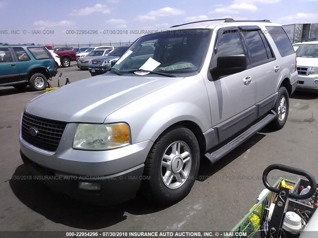 1FMPU16L64LB69658 - 2004 FORD EXPEDITION XLT SILVER photo 2