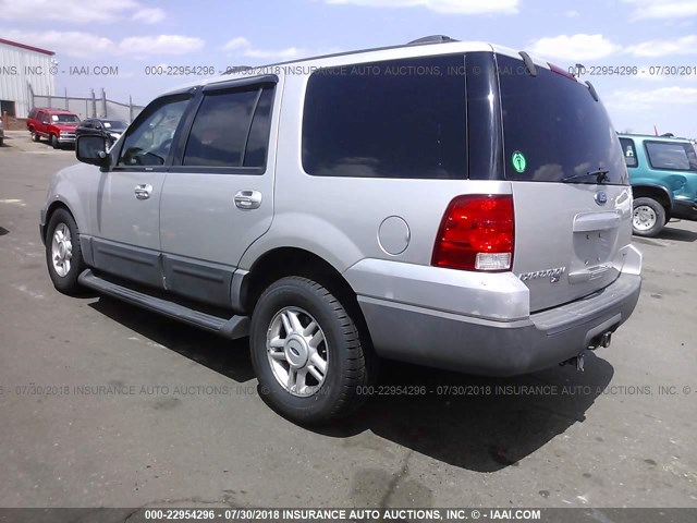 1FMPU16L64LB69658 - 2004 FORD EXPEDITION XLT SILVER photo 3