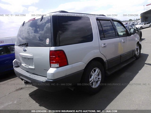 1FMPU16L64LB69658 - 2004 FORD EXPEDITION XLT SILVER photo 4