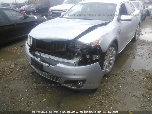 1LNHL9DR1AG605608 - 2010 LINCOLN MKS SILVER photo 6