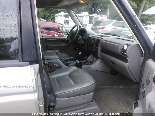 SALTY1245YA268651 - 2000 LAND ROVER DISCOVERY II  ვერცხლისფერი ფოტო 5