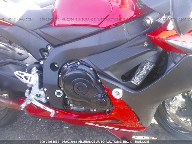 JS1GN7FA6D2101685 - 2013 SUZUKI GSX-R600 RED photo 8