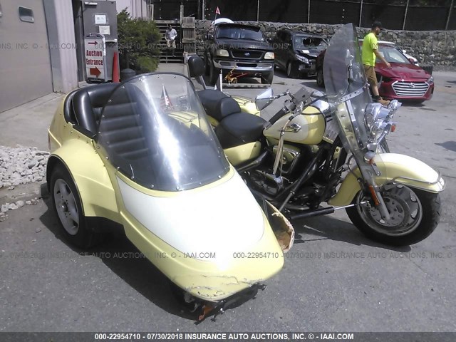 JS1VY51A6W2101473 - 1998 SUZUKI VL1500 YELLOW photo 1