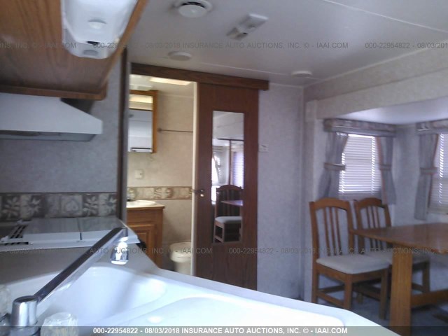 1UJBJ02M411C40589 - 2001 JAYCO EAGLE MODEL 266  WHITE photo 8