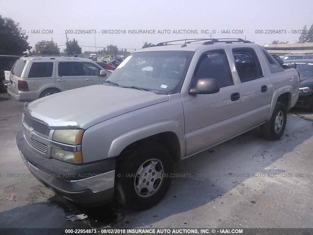 3GNEC12Z55G106730 - 2005 CHEVROLET AVALANCHE C1500 SILVER photo 2