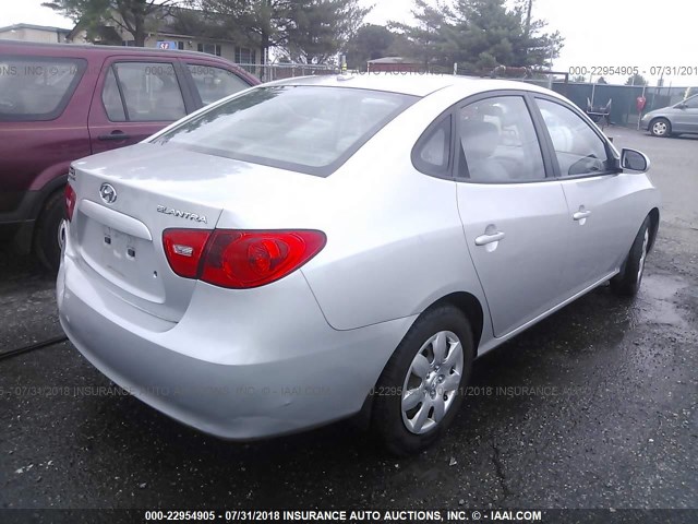 KMHDU46D18U383325 - 2008 HYUNDAI ELANTRA GLS/SE/LIMITED SILVER photo 4