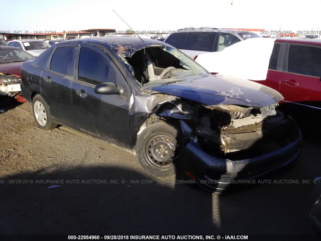 1FAHP34N97W295036 - 2007 FORD FOCUS ZX4/S/SE/SES 灰色 照片 1