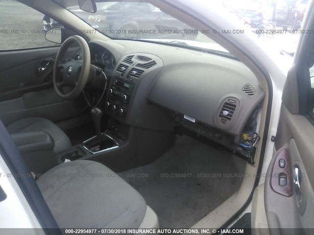 1G1ZS51F96F297351 - 2006 CHEVROLET MALIBU LS თეთრი ფოტო 5