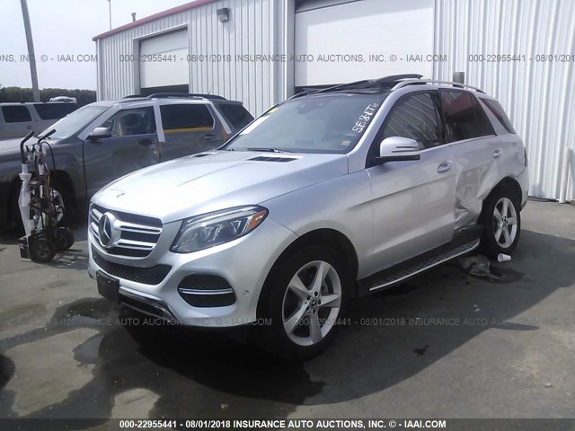 4JGDA5HB1JB038856 - 2018 MERCEDES-BENZ GLE 350 4MATIC SILVER photo 2