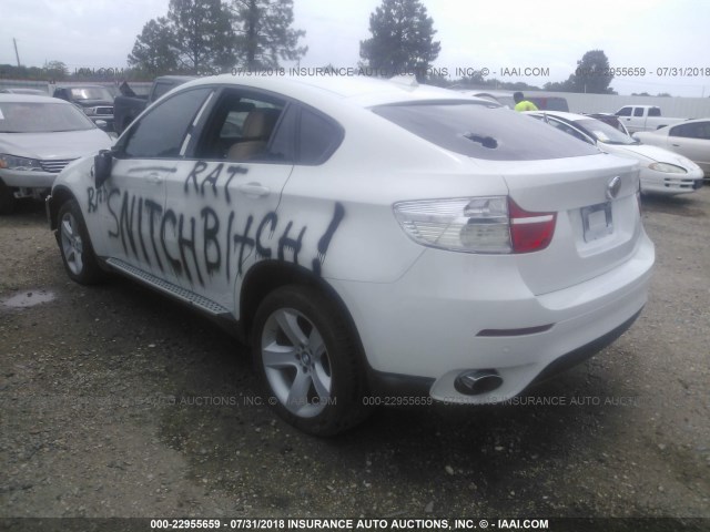 5UXFG4C57AL226362 - 2010 BMW X6 XDRIVE35I WHITE photo 3