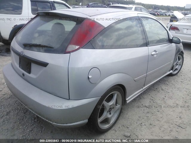 3FAHP39512R180659 - 2002 FORD FOCUS SVT SILVER photo 4