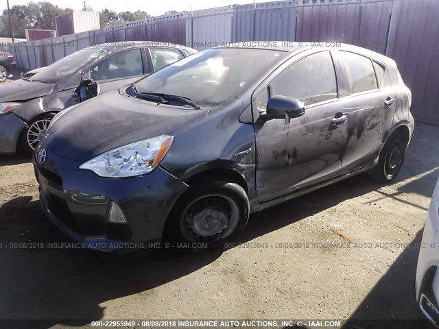 JTDKDTB37E1562078 - 2014 TOYOTA PRIUS C GRAY photo 2