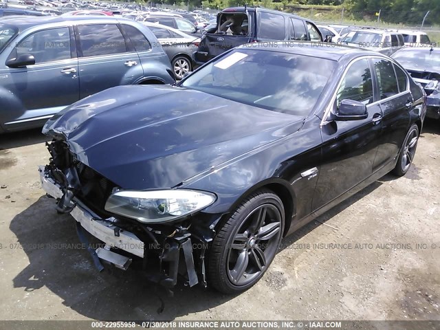 WBAFU9C5XCDY70004 - 2012 BMW 550 XI BLACK photo 2