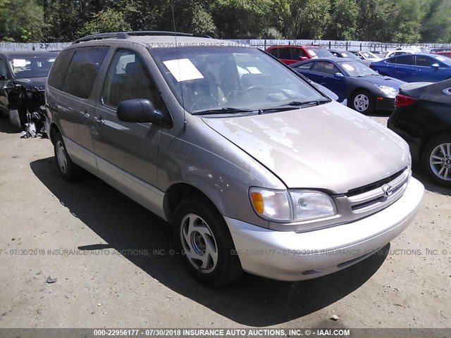 4T3ZF13C6XU115841 - 1999 TOYOTA SIENNA LE/XLE GOLD photo 1