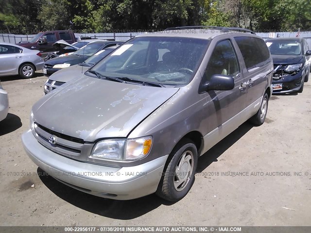 4T3ZF13C6XU115841 - 1999 TOYOTA SIENNA LE/XLE GOLD photo 2
