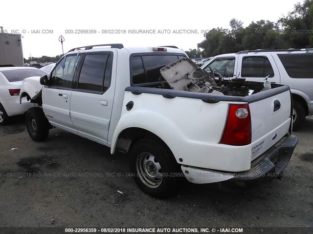 1FMZU77E92UB75960 - 2002 FORD EXPLORER SPORT TR  WHITE photo 3