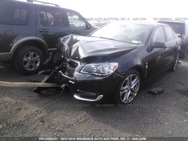 6G3F25RW8HL301699 - 2017 CHEVROLET SS BLACK photo 2