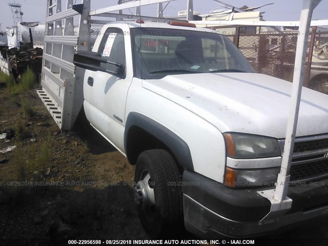 1GBJC34UX6E146044 - 2006 CHEVROLET SILVERADO C3500 WHITE photo 1