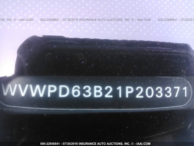 WVWPD63B21P203371 - 2001 VOLKSWAGEN PASSAT GLS GRAY photo 9