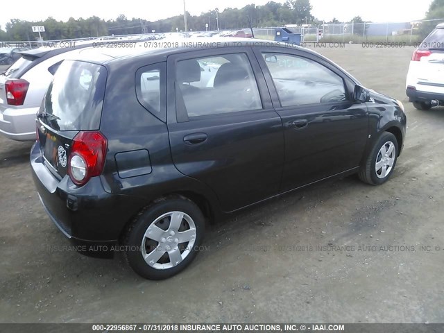 KL1TD66E59B625896 - 2009 CHEVROLET AVEO LS/LT BLACK photo 4