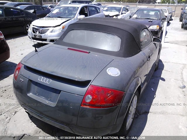 TRUTC28N441010262 - 2004 AUDI TT GRAY photo 4