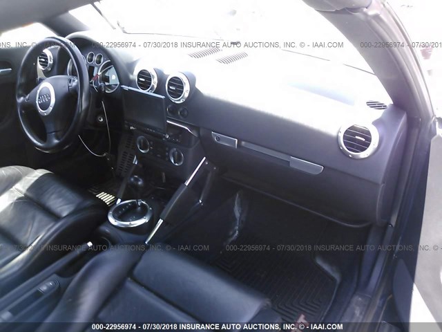 TRUTC28N441010262 - 2004 AUDI TT GRAY photo 5