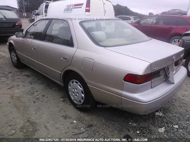 4T1BG22K5XU903211 - 1999 TOYOTA CAMRY CE/LE/XLE ბეჟი ფოტო 3