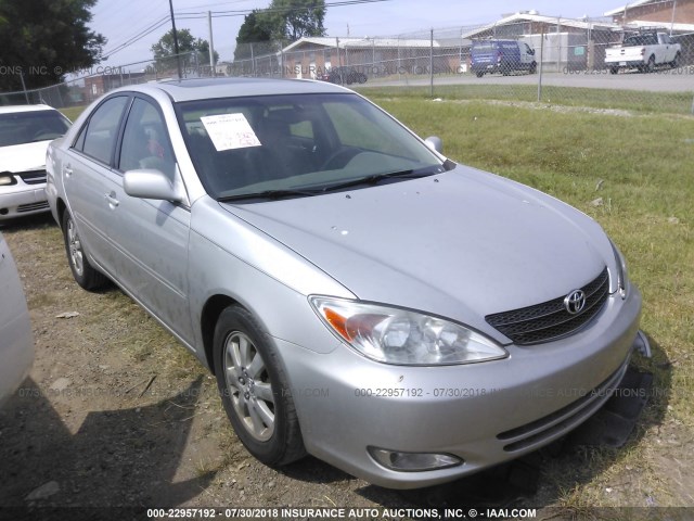 4T1BE30K73U651051 - 2003 TOYOTA CAMRY LE/XLE/SE Gümüş foto 1