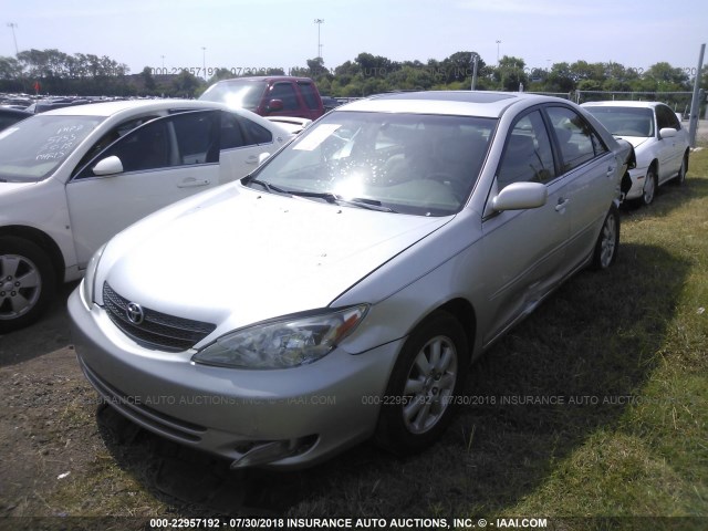 4T1BE30K73U651051 - 2003 TOYOTA CAMRY LE/XLE/SE Gümüş foto 2