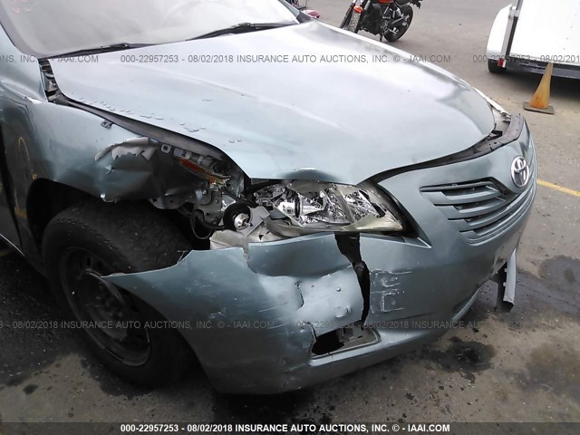 4T4BE46K79R065817 - 2009 TOYOTA CAMRY SE/LE/XLE Light Blue photo 6