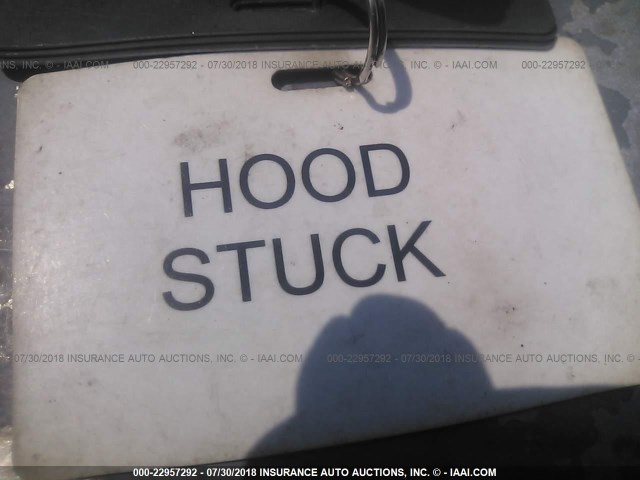 3GNDA13D66S602123 - 2006 CHEVROLET HHR LS Plata foto 10