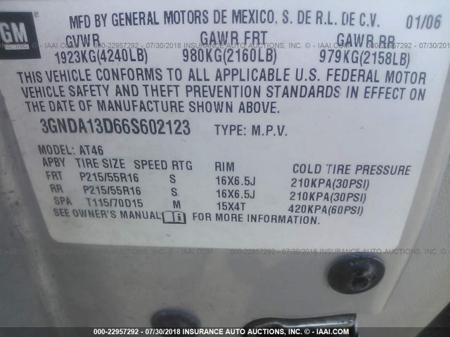 3GNDA13D66S602123 - 2006 CHEVROLET HHR LS Plata foto 9