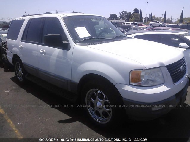 1FMEU15W93LC41129 - 2003 FORD EXPEDITION XLT WHITE photo 1