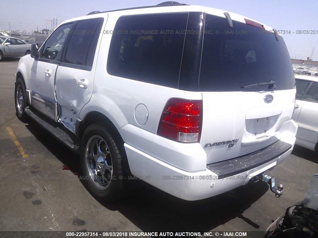 1FMEU15W93LC41129 - 2003 FORD EXPEDITION XLT WHITE photo 3