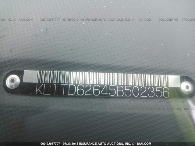 KL1TD62645B502356 - 2005 CHEVROLET AVEO LS Light Blue photo 9