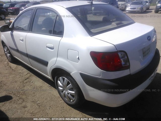 KNADE223596536942 - 2009 KIA RIO LX/SX WHITE photo 3