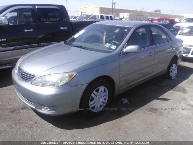 4T1BE32K95U953165 - 2005 TOYOTA CAMRY LE/XLE/SE Boz foto 2