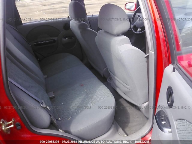 KL1TJ62684B170381 - 2004 CHEVROLET AVEO LS RED photo 8