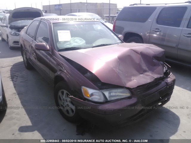 JT2BF28K8X0203326 - 1999 TOYOTA CAMRY LE/XLE MAROON photo 1