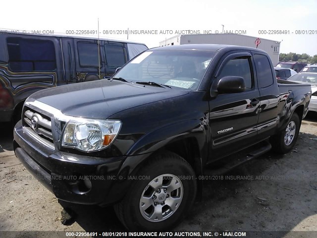 5TEUU4EN0AZ692876 - 2010 TOYOTA TACOMA ACCESS CAB Սև լուսանկար 2