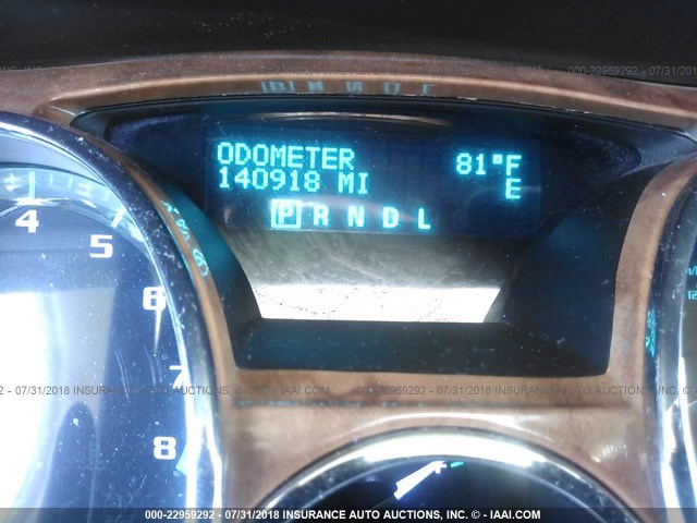 5GALRBED5AJ194502 - 2010 BUICK ENCLAVE CXL 棕色 照片 7