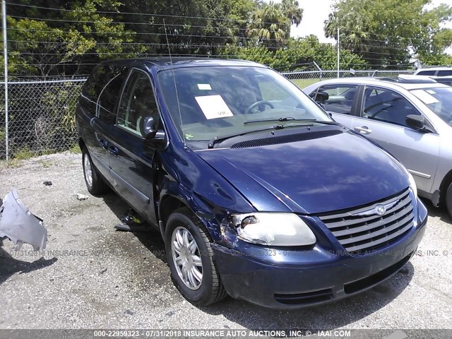 1C4GP45R85B440259 - 2005 CHRYSLER TOWN & COUNTRY  BLUE photo 6