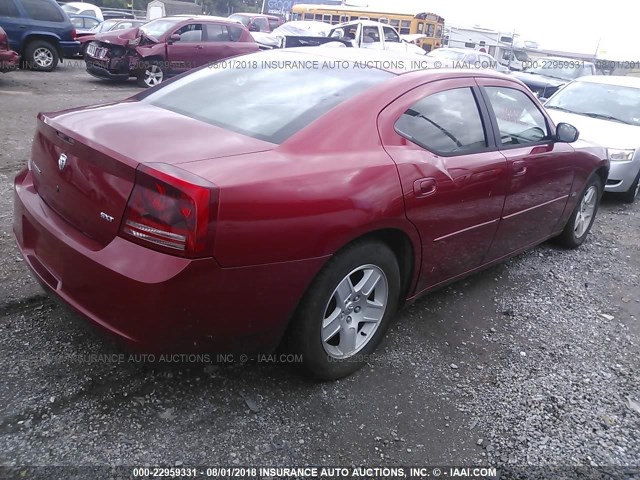 2B3KA43G46H305531 - 2006 DODGE CHARGER SE/SXT RED photo 4