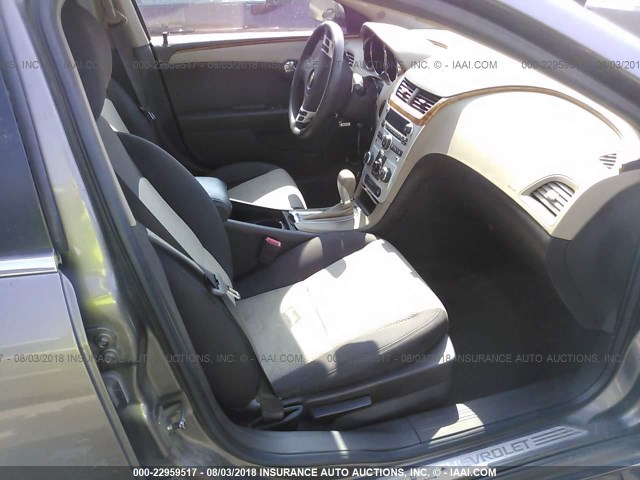 1G1ZC5EB3AF288805 - 2010 CHEVROLET MALIBU 1LT 棕色 照片 5