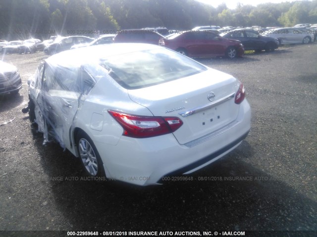 1N4AL3AP0HC127002 - 2017 NISSAN ALTIMA 2.5/S/SV/SL/SR WHITE photo 3