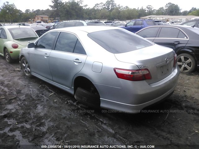 4T1BE46KX7U065365 - 2007 TOYOTA CAMRY NEW GENERAT CE/LE/XLE/SE SILVER photo 3