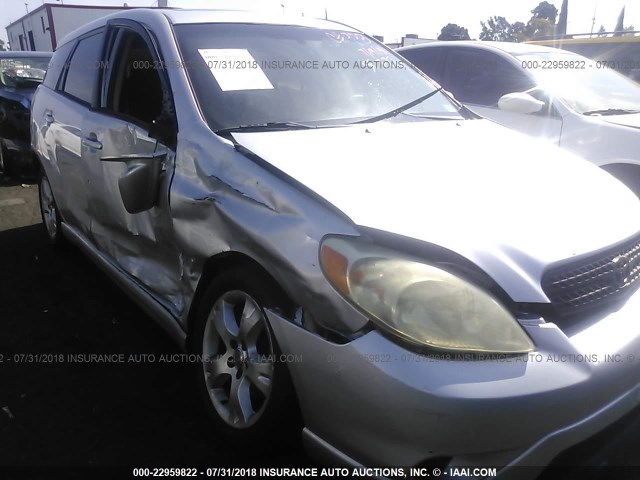 2T1KR32E65C350416 - 2005 TOYOTA COROLLA MATRIX XR SILVER photo 6